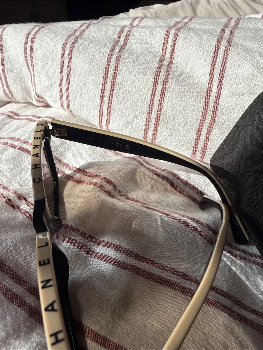CHANEL Black Sunglasses with beige Trim - Classic Square Frame